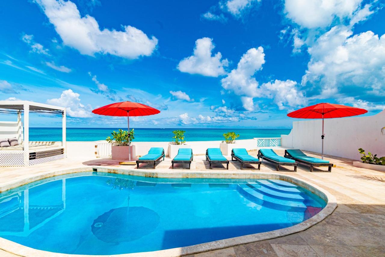 Caprice 7 -oceanfront - Gated Community With Pool Vakantiehuis